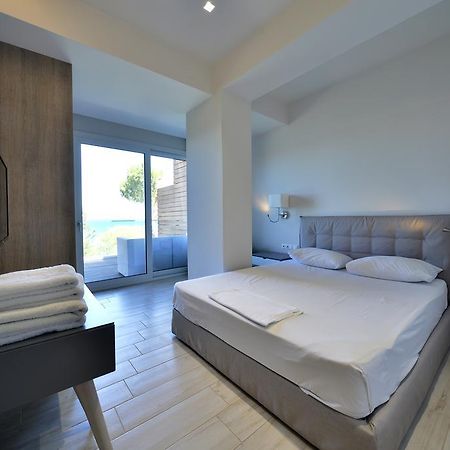Hotel Kakanakos لوترا أوراياس إلينيس المظهر الخارجي الصورة